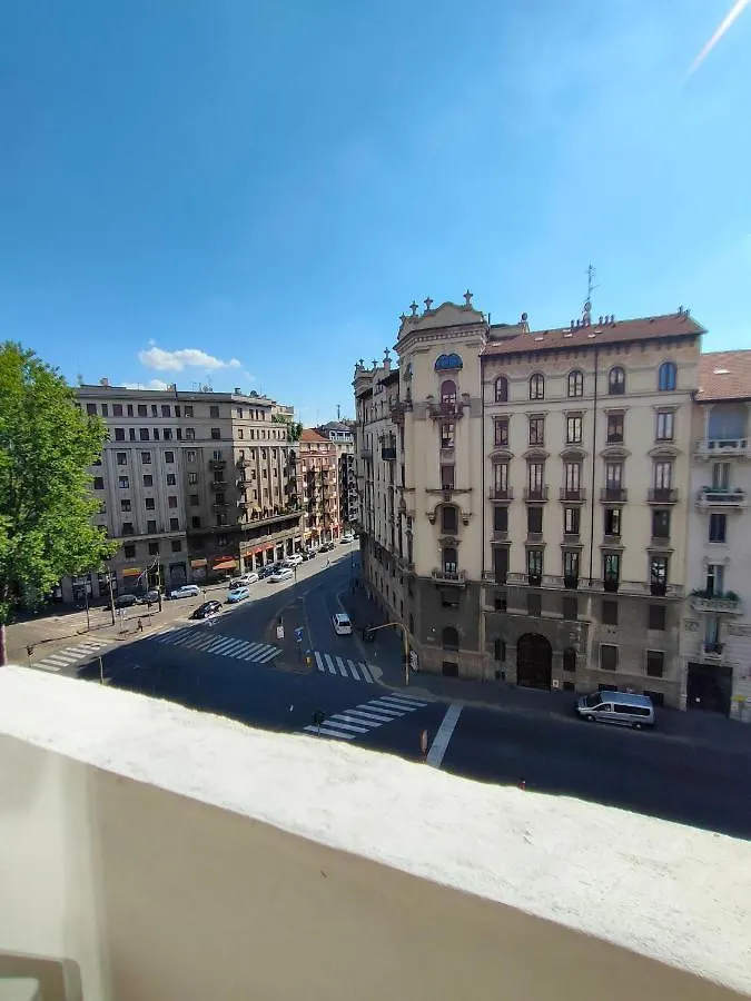 Studio Lunigiana Milano Stazione Milano 0*, Milan Italy