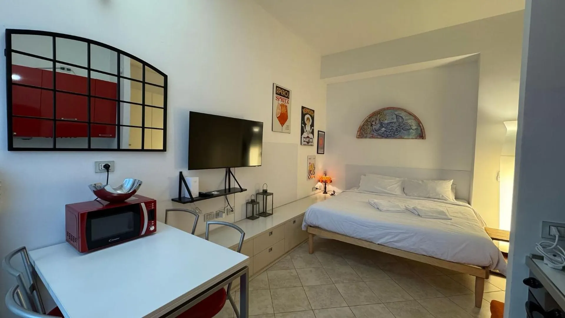 Apartment Studio Lunigiana Milano Stazione Milano